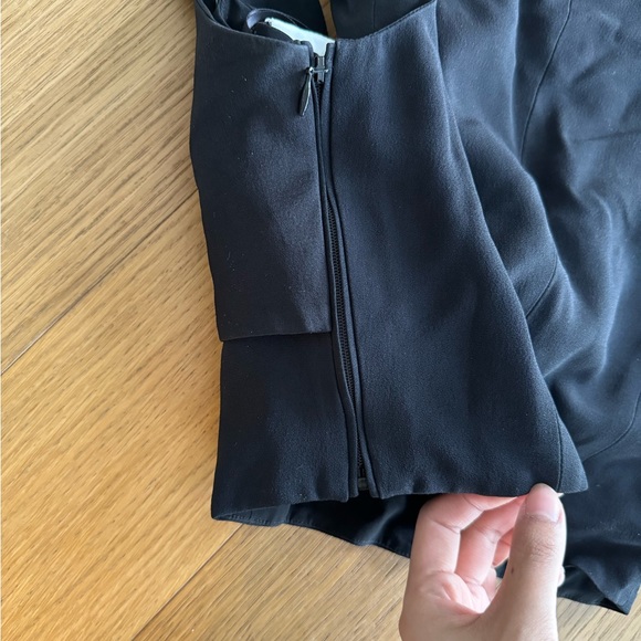 VERSACE MEDUSA CROPPED EMBELLISHED SATIN-TRIMMED CREPE TOP IN BLACK - Picture 4 of 5